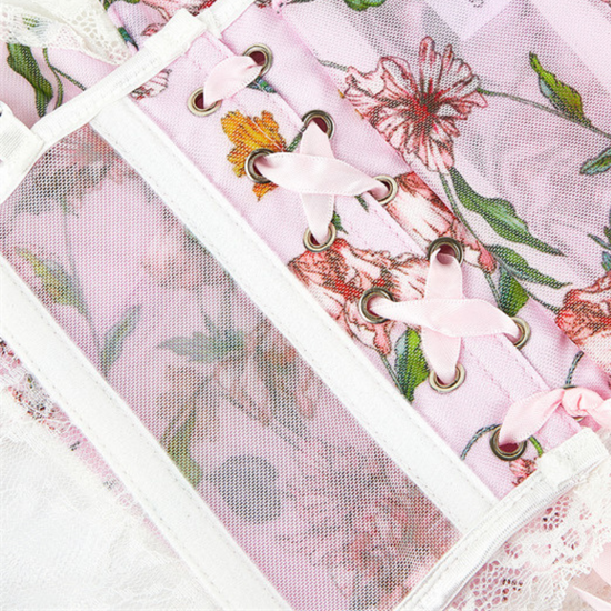 lacets de serrage d'un corset rose à fleur