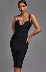 une robe corset de couleur noire