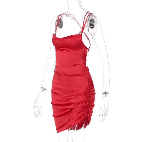robe corset en satin rouge